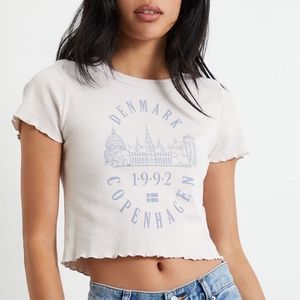 PACSUN PS/LA Graphic Print Cropped Lettuce Edge Baby Tee Copenhagen Denmark M